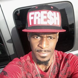 Meet your Posher, Stephen